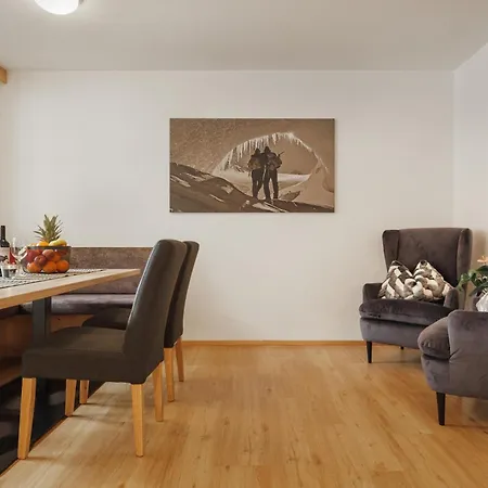 Apartment Söllbacherhof Fügen