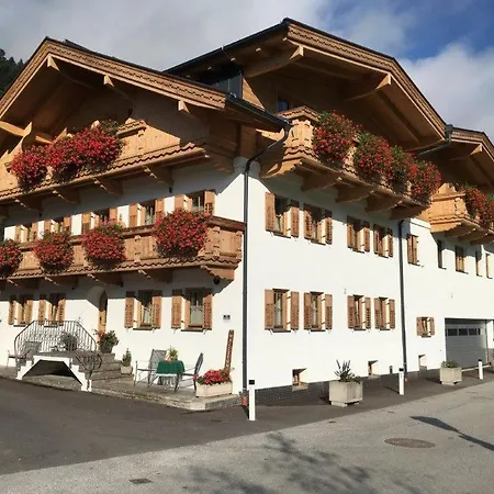 Apartment Appartementhaus Soellbacherhof Fuegen