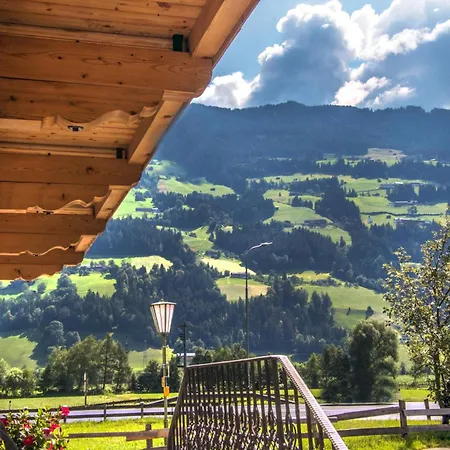 Appartementhaus Soellbacherhof Apartamento Fügen
